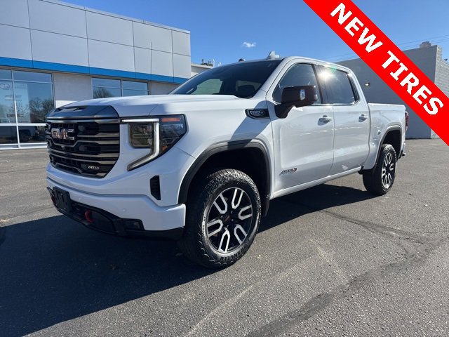 Used 2024 GMC Sierra 1500 AT4