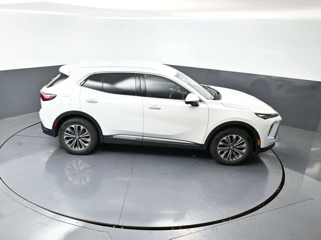 Used 2024 Buick Envision Preferred image 42