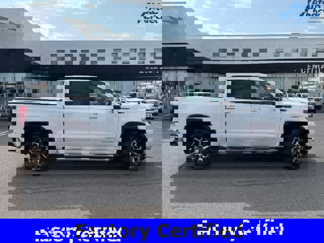 Certified 2022 GMC Sierra 1500 SLT w/ SLT Premium Package image 8