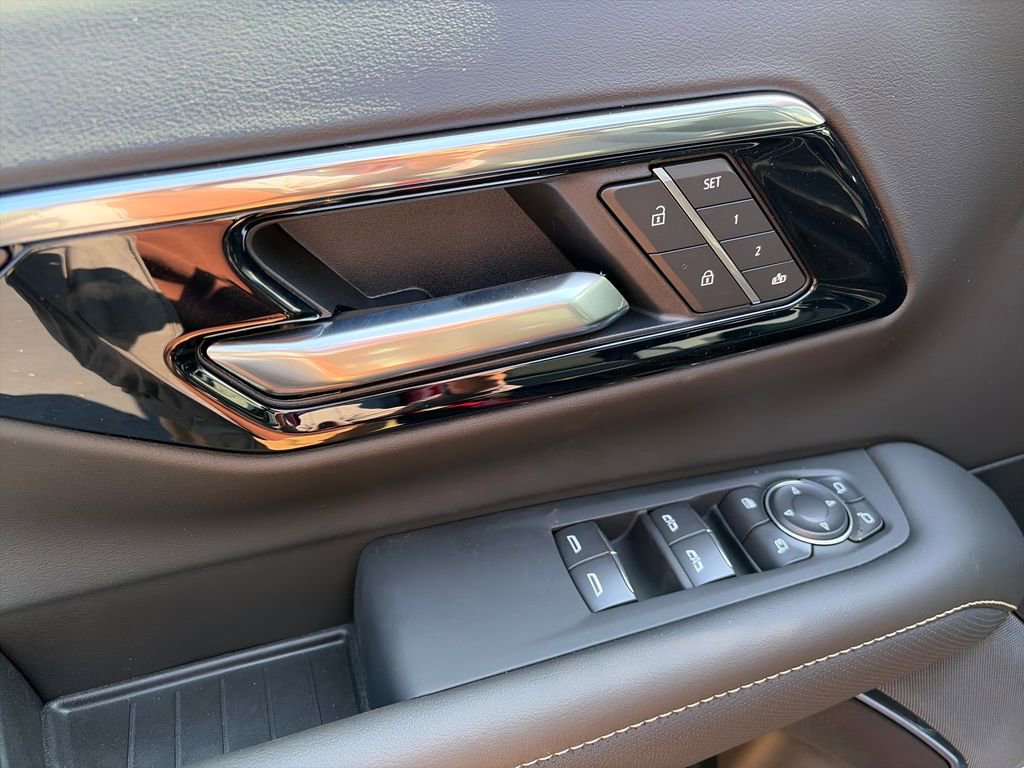 New 2026 Chevrolet Tahoe Premier AWD/4WD image 19