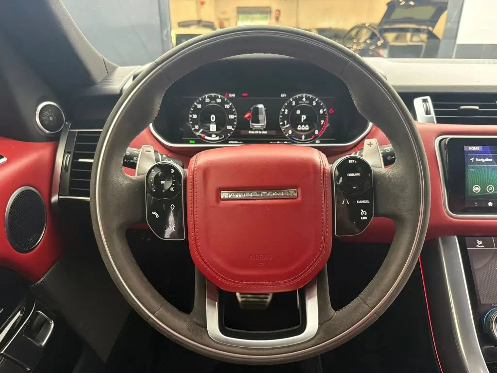 Used 2022 Land Rover Range Rover Sport HST AWD/4WD image 30