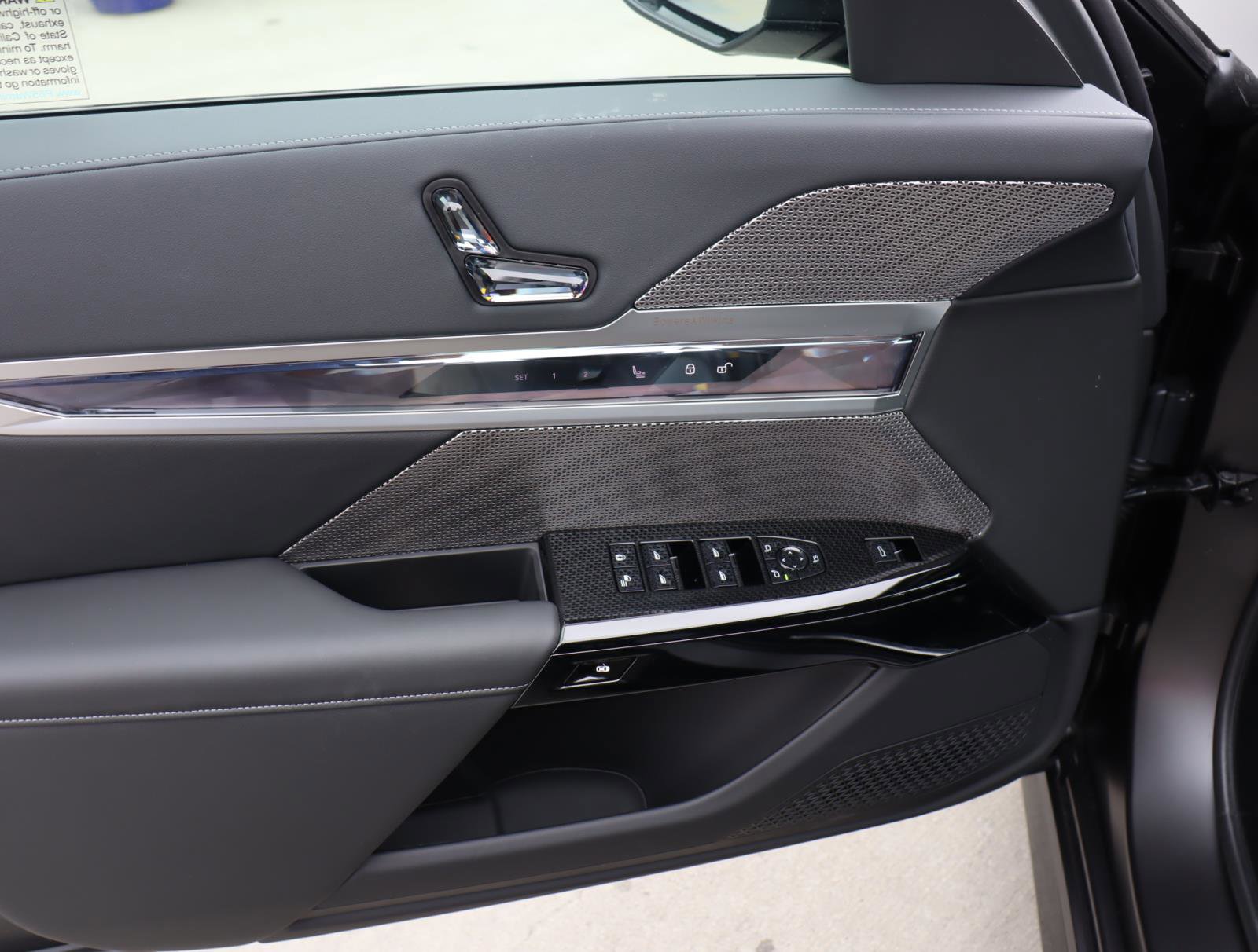 New 2026 BMW i7 eDrive50 w/ M Sport Package image 15
