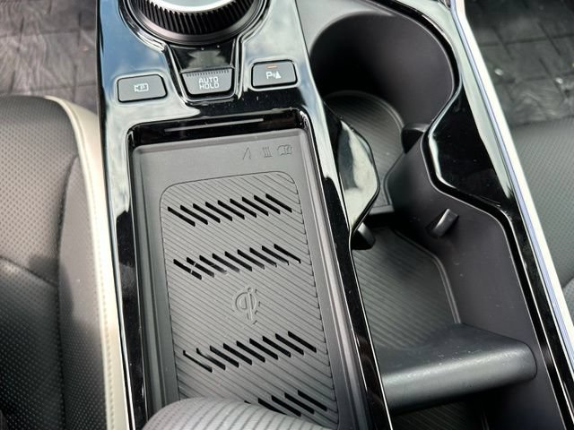Used 2024 Kia EV6 GT-Line AWD/4WD image 23