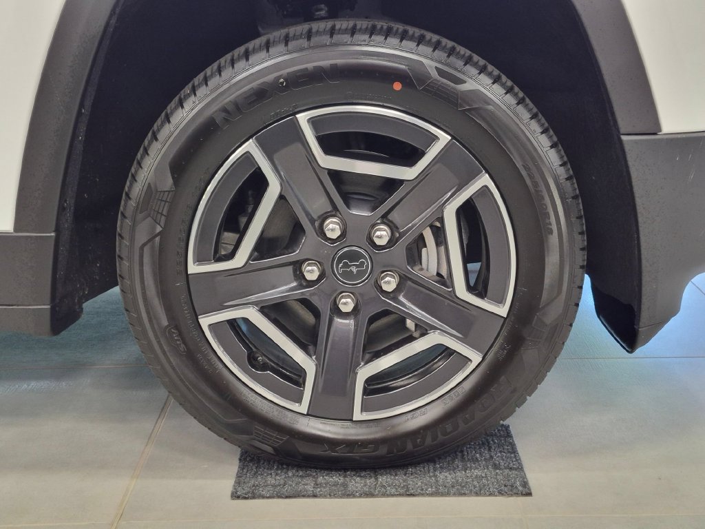 New 2026 Jeep Cherokee Laredo AWD/4WD image 20