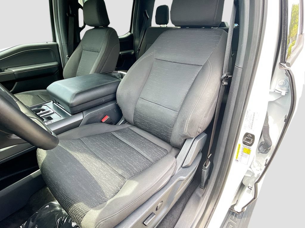 Used 2024 Ford F150 XLT w/ XLT Black Appearance Package RWD image 20