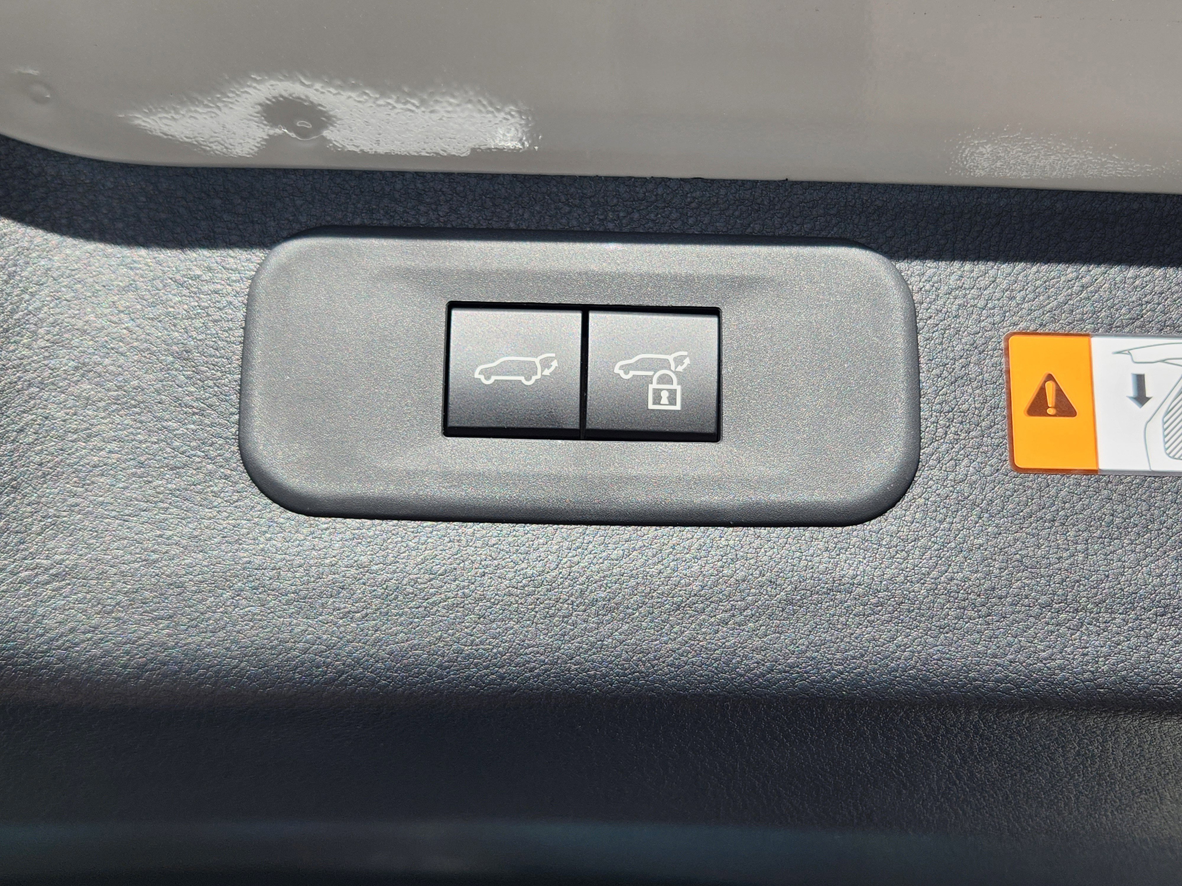 New 2026 Lexus TX 500h AWD image 26