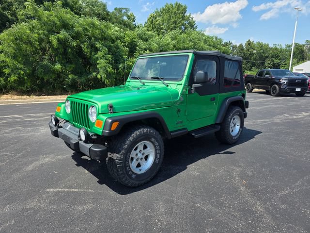 Used 2004 Jeep Wrangler 4WD w/ 30" Tire & Wheel Group image 3