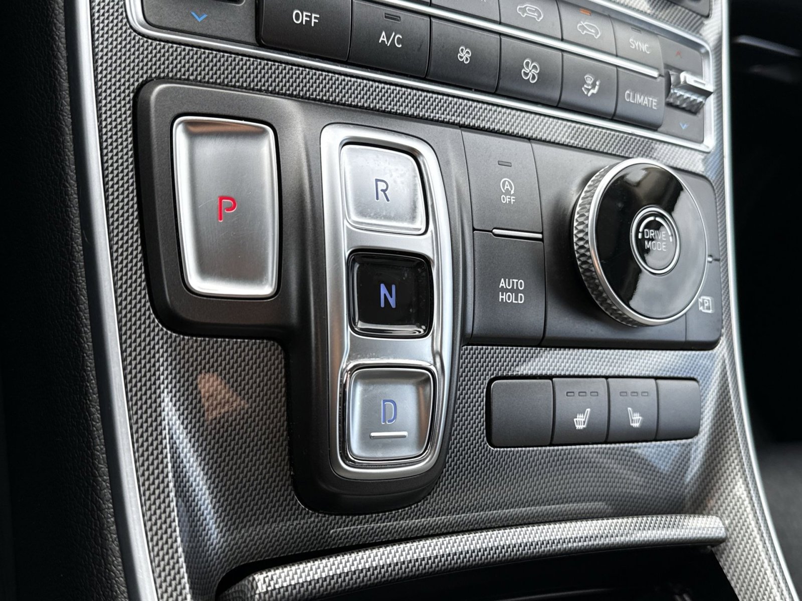 Certified 2023 Hyundai Santa Fe SEL image 21