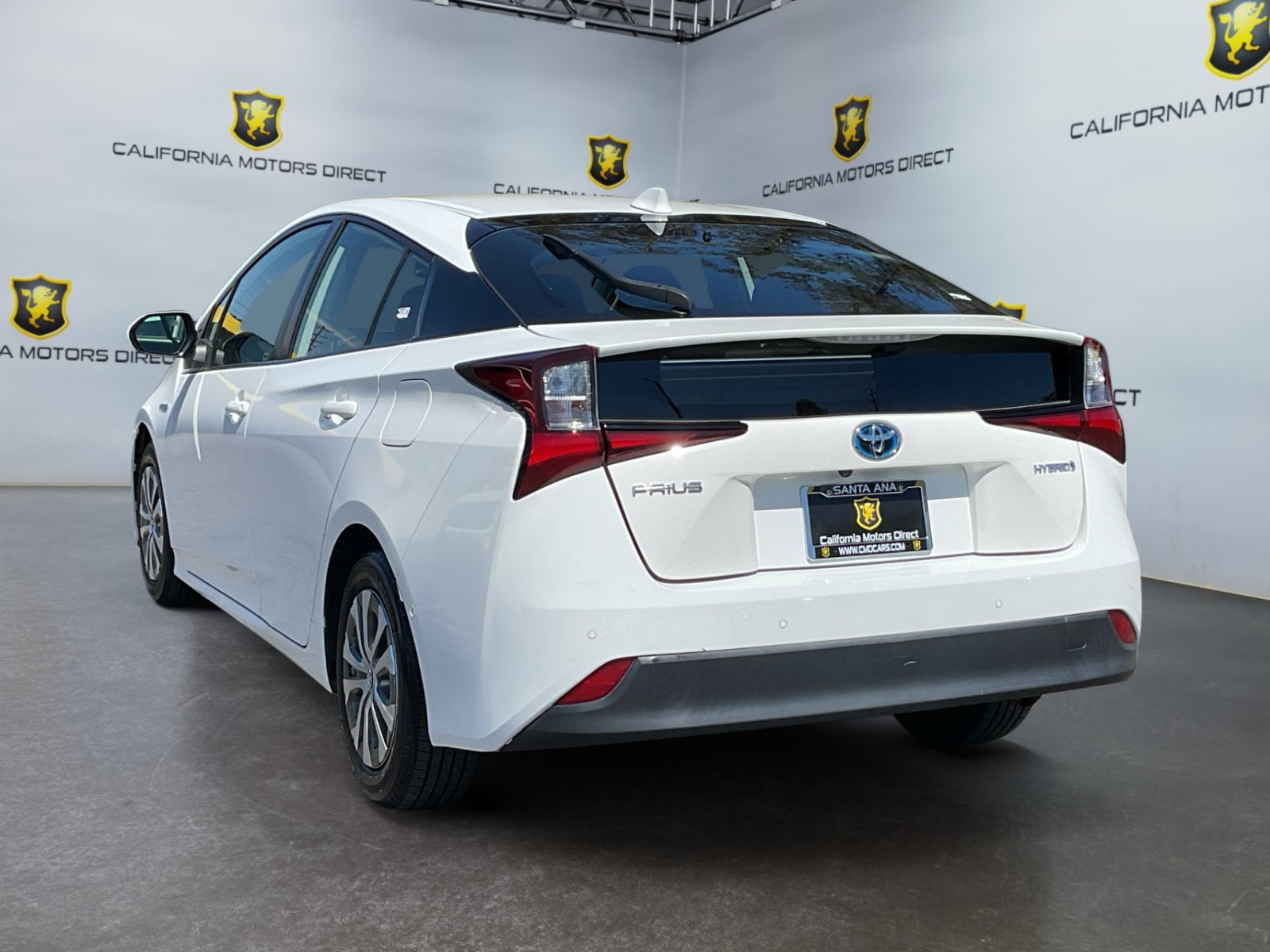 Used 2022 Toyota Prius LE FWD image 7