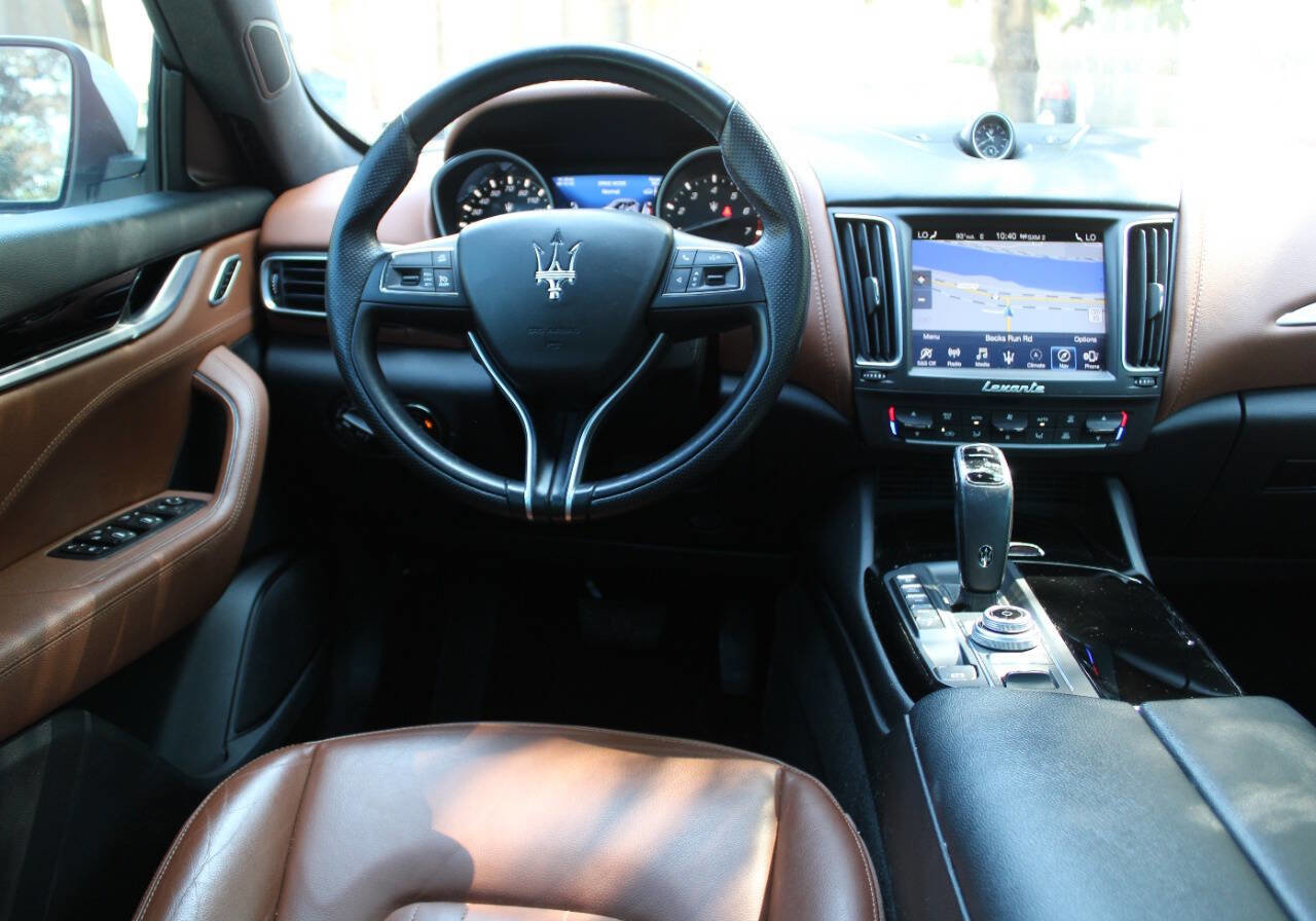 Used 2020 Maserati Levante image 16