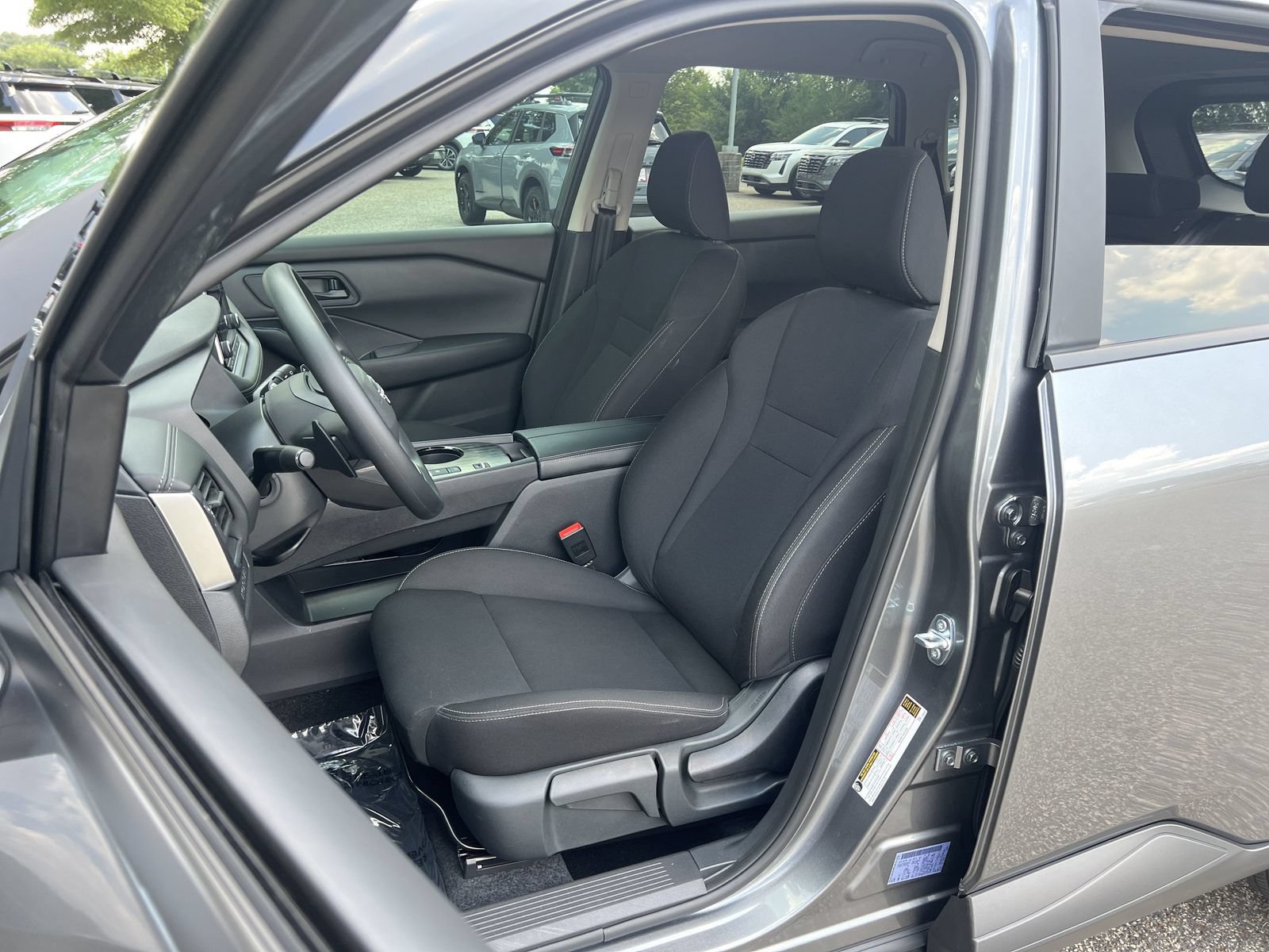 Certified 2026 Nissan Rogue S FWD image 15
