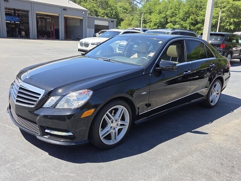 Used 2012 Mercedes-Benz E 350 Sedan image 3