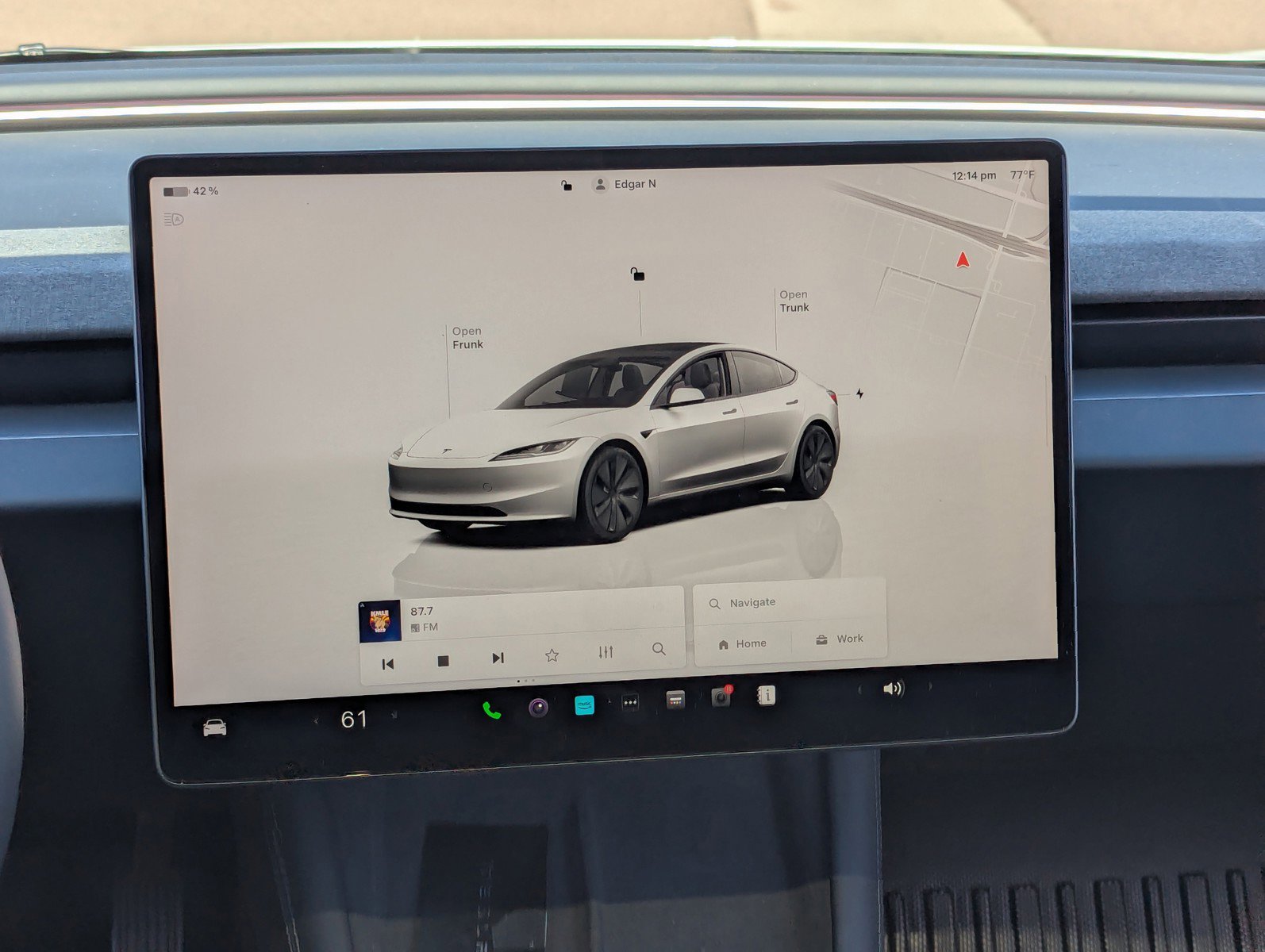 Used 2024 Tesla Model 3 Standard Range image 19