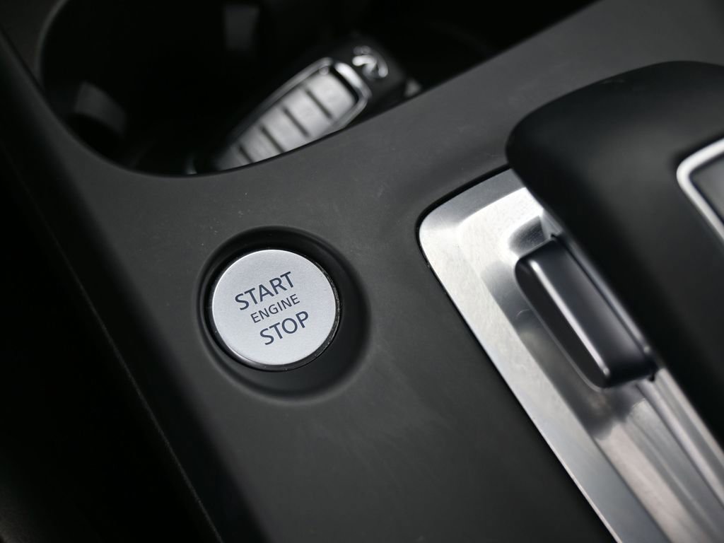 Used 2024 INFINITI QX55 Luxe w/ Cargo Package image 33