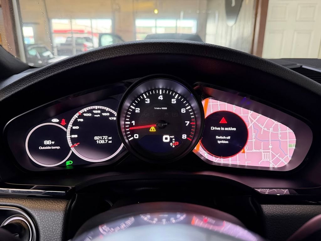 Used 2021 Porsche Cayenne Coupe w/ Premium Package AWD/4WD image 16