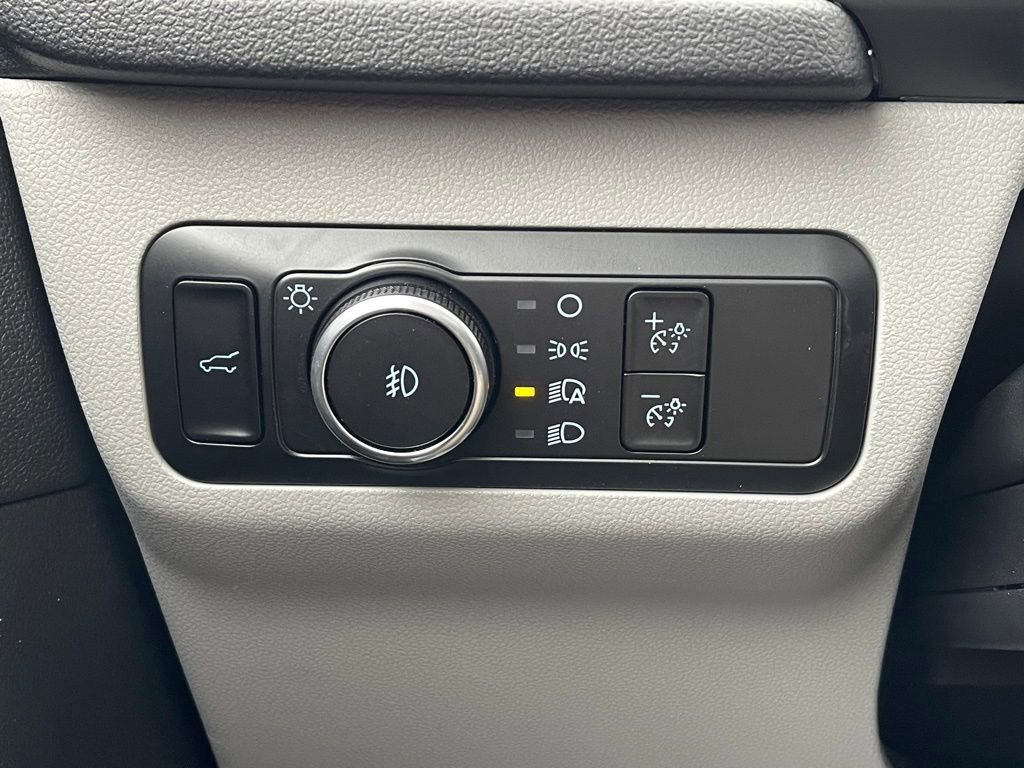 New 2026 Ford Escape Platinum w/ Premium Technology Package image 17