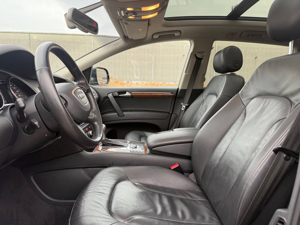 Used 2014 Audi Q7 3.0T Premium w/ Audi Guard Protection Package AWD/4WD image 9