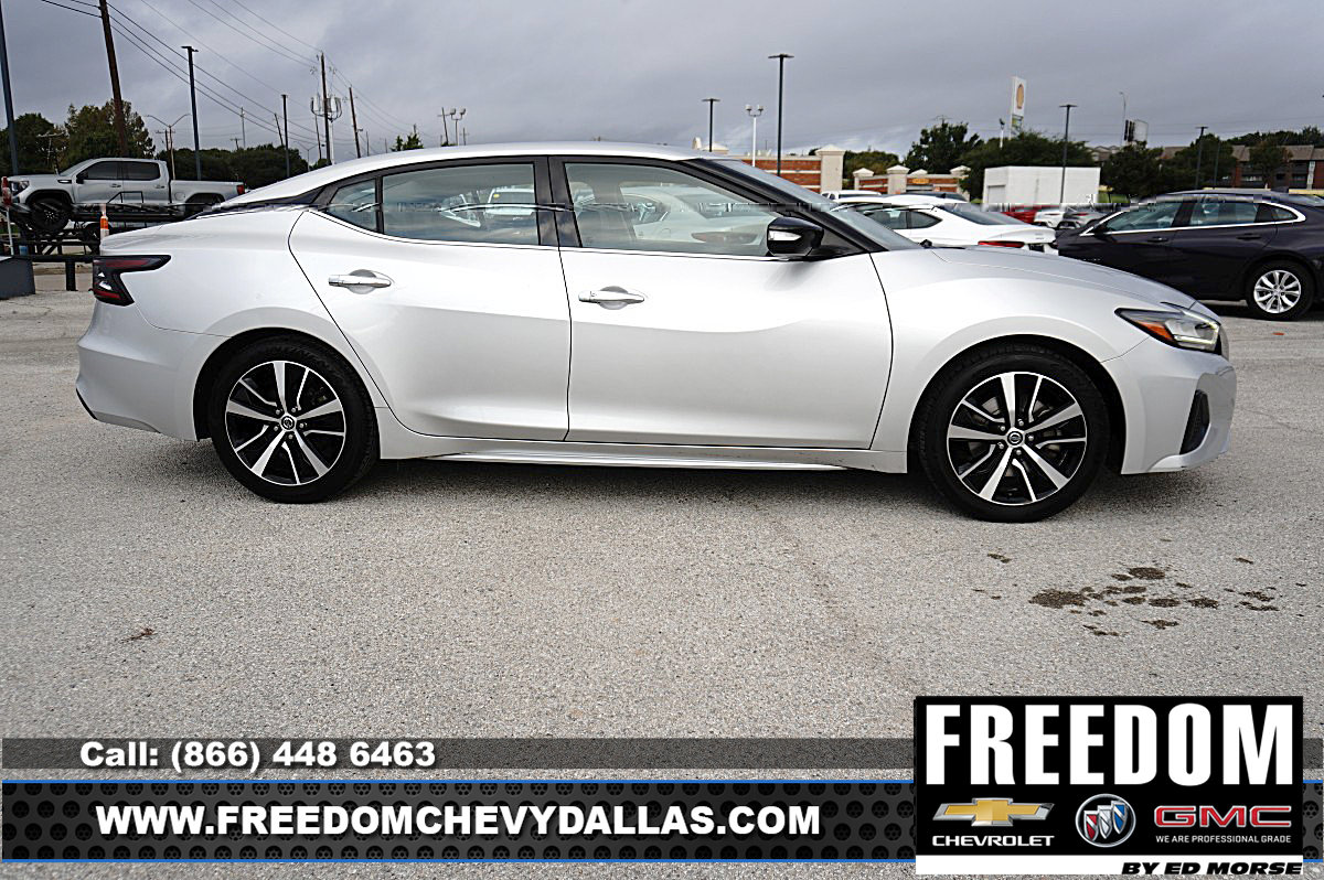 Used 2022 Nissan Maxima SV w/ Floor Mat Group FWD image 40