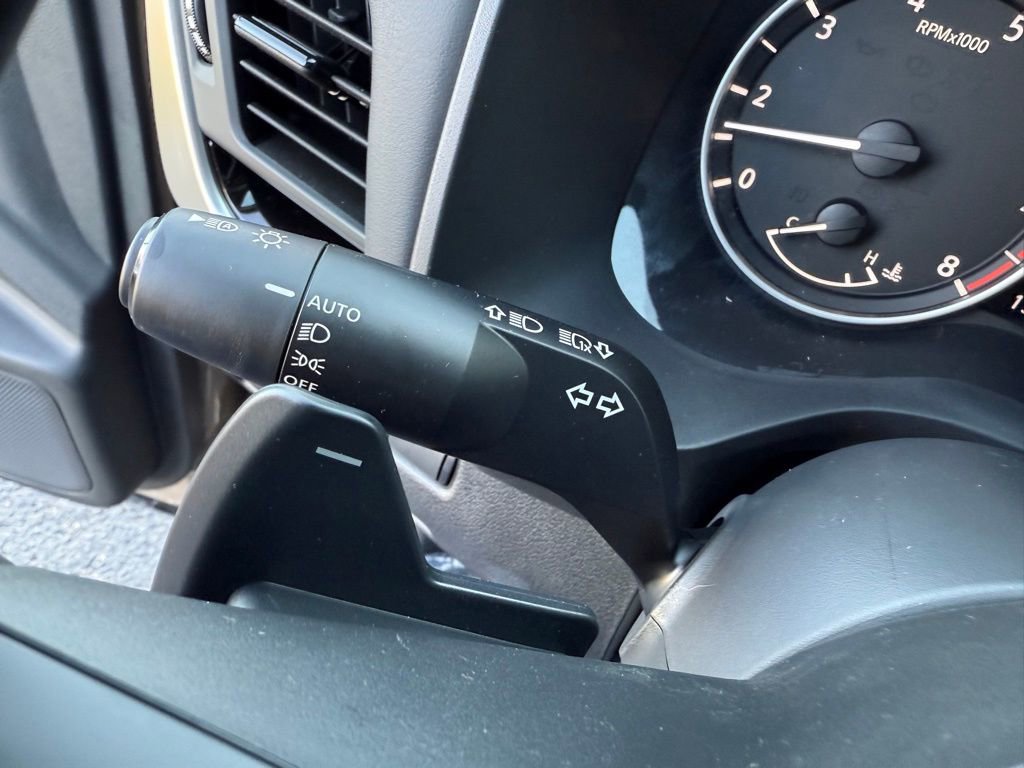Certified 2026 Nissan Rogue SV image 34