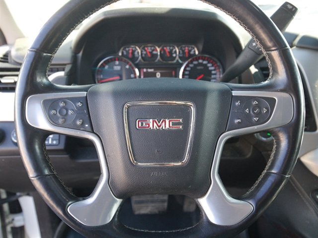 Used 2016 GMC Yukon XL SLT w/ Open Road Package AWD/4WD image 20
