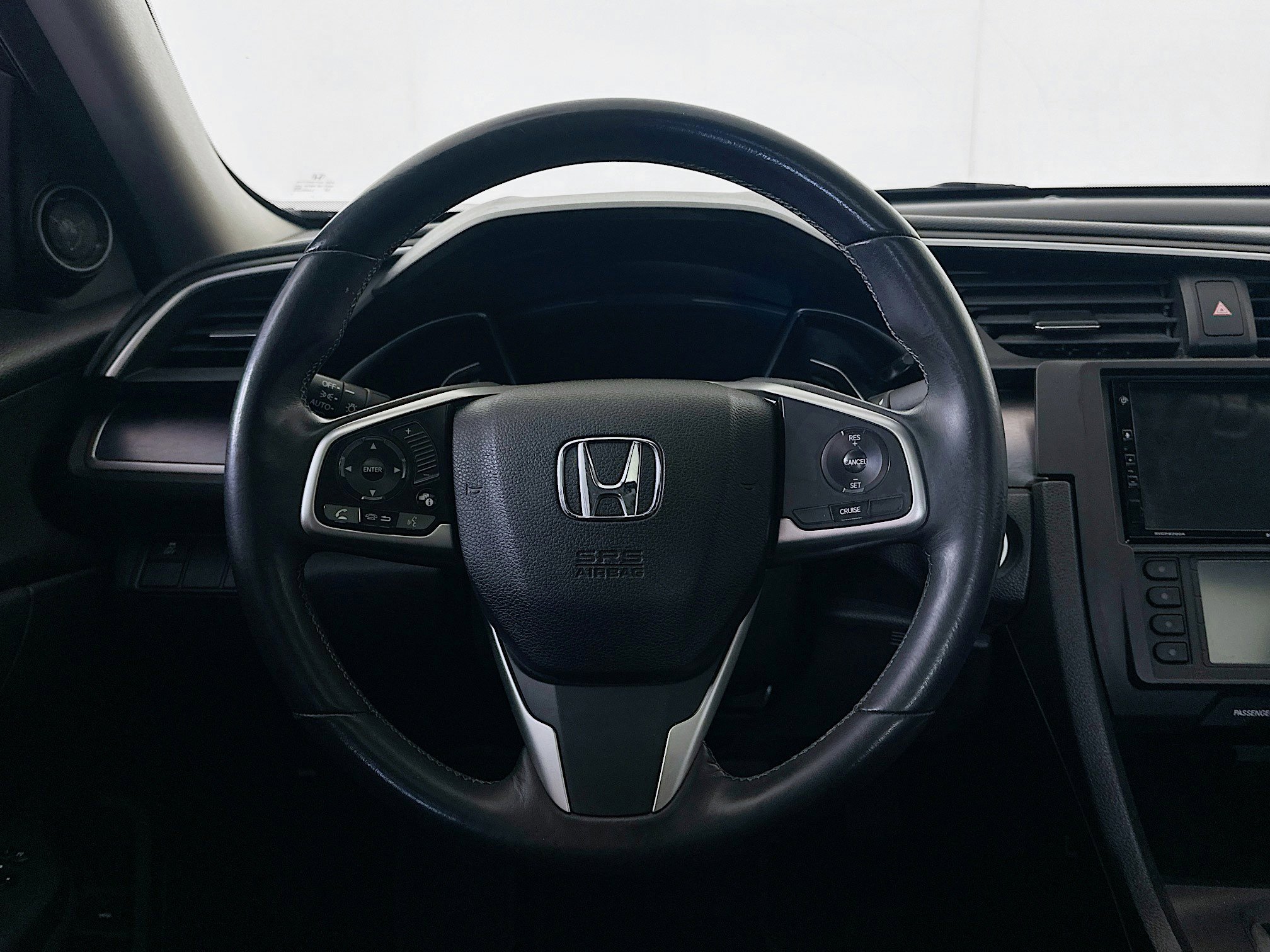 Used 2018 Honda Civic EX-L image 17
