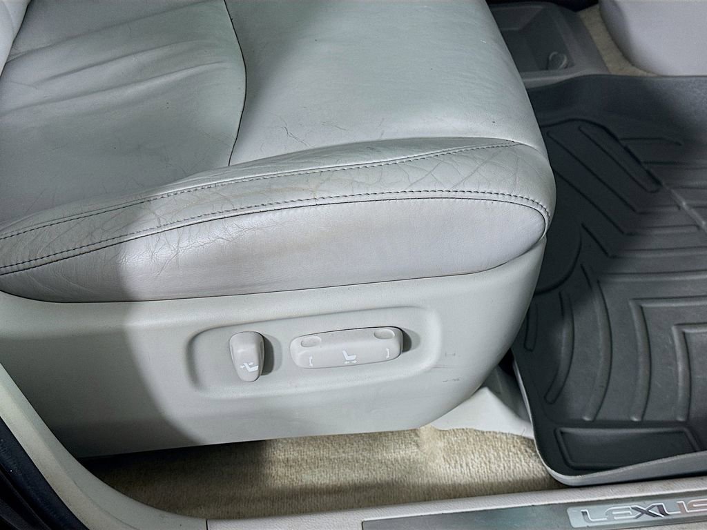 Used 2005 Lexus RX 330 image 22