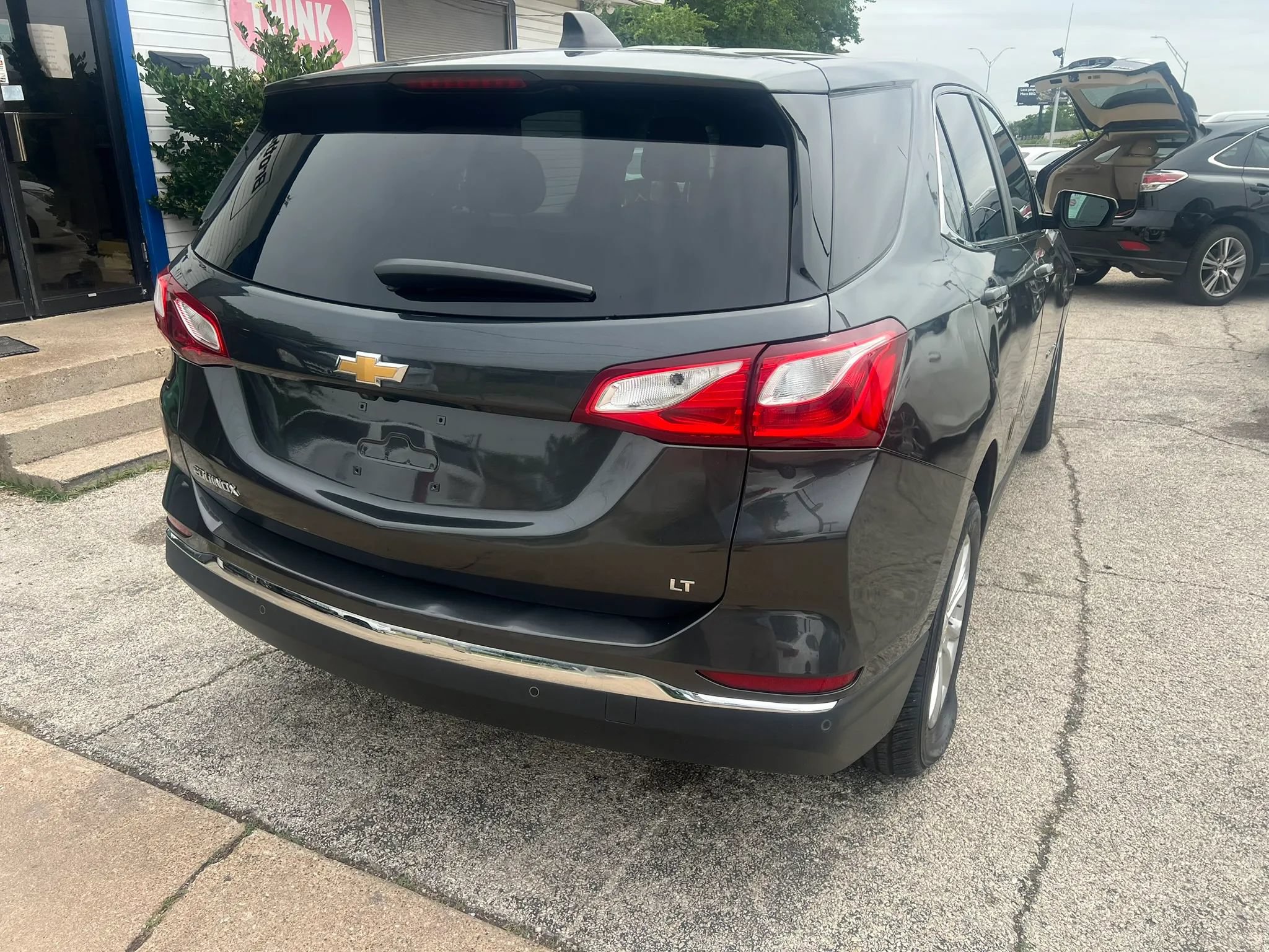 Used 2021 Chevrolet Equinox LT FWD image 7