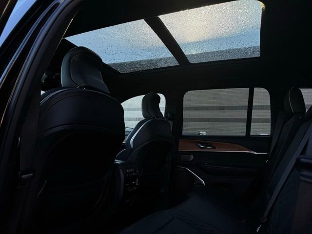 Certified 2023 Jeep Grand Cherokee Summit image 31