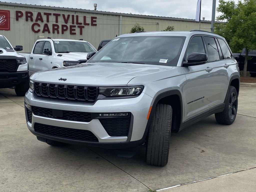 New 2026 Jeep Grand Cherokee Limited w/ Limited Altitude Package RWD image 33