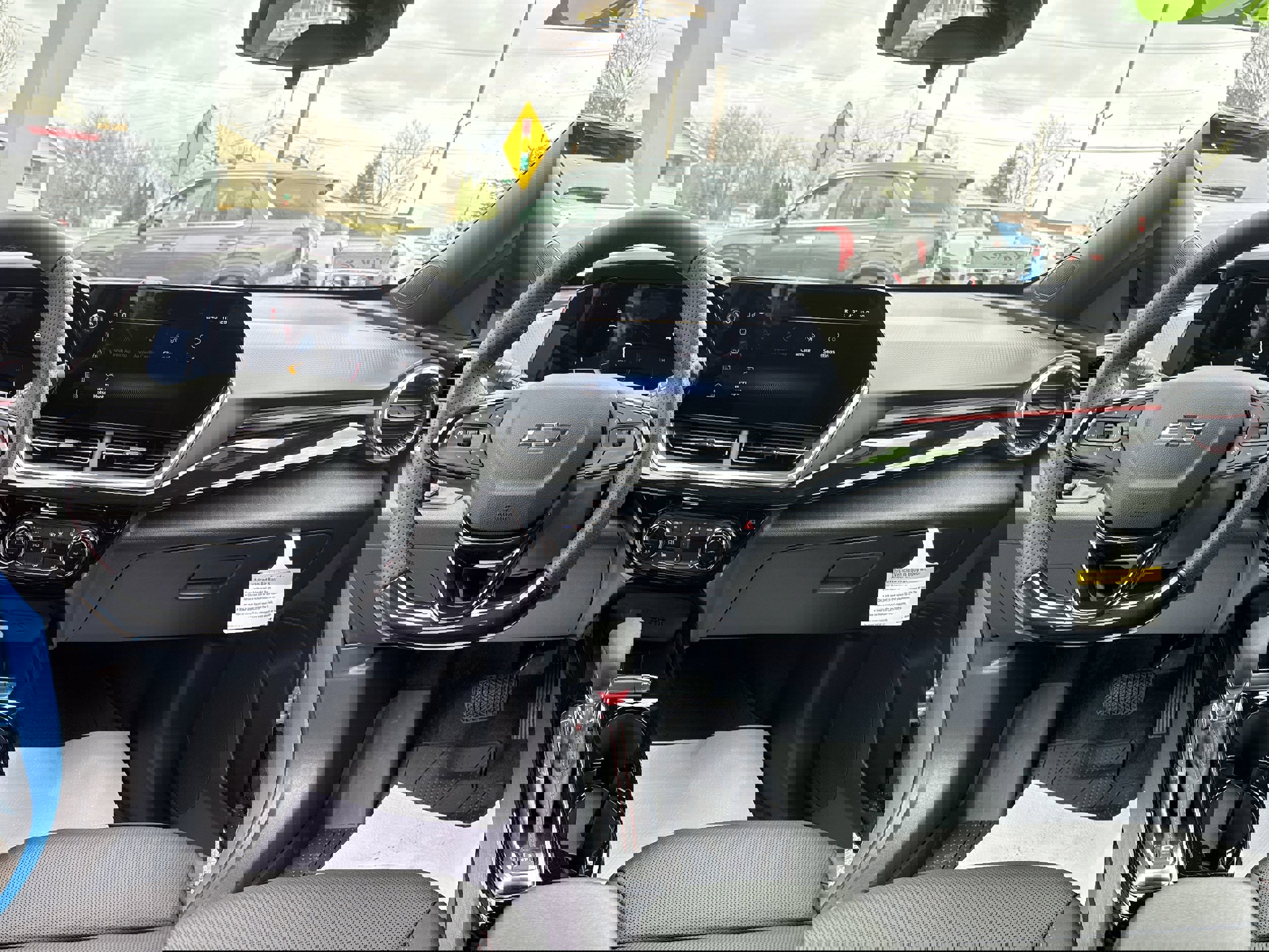 New 2026 Chevrolet Trax RS w/ Driver Confidence Package image 16