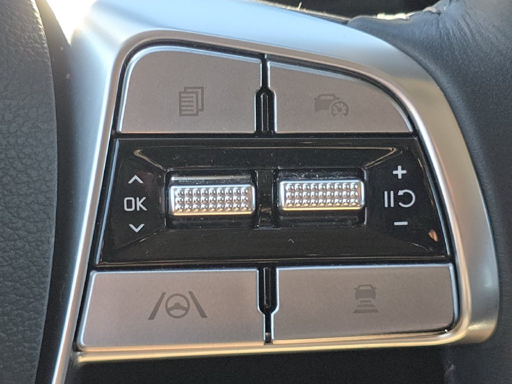 Used 2024 Kia Telluride LX FWD image 31