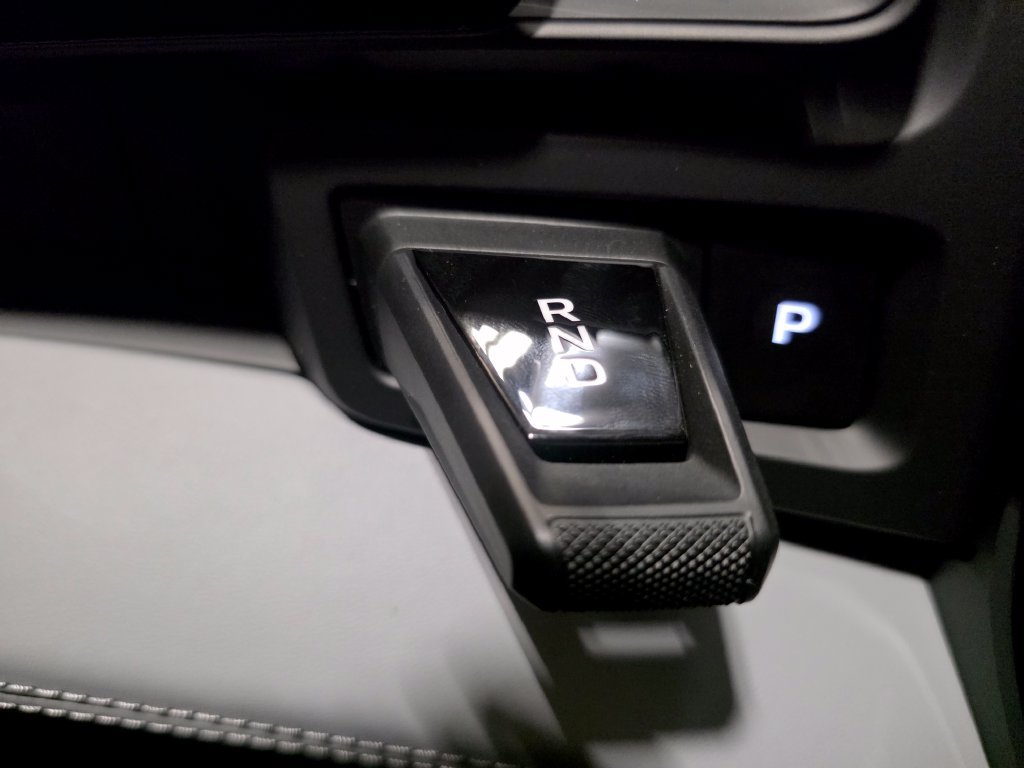 New 2026 Porsche Cayenne Electric AWD/4WD image 21