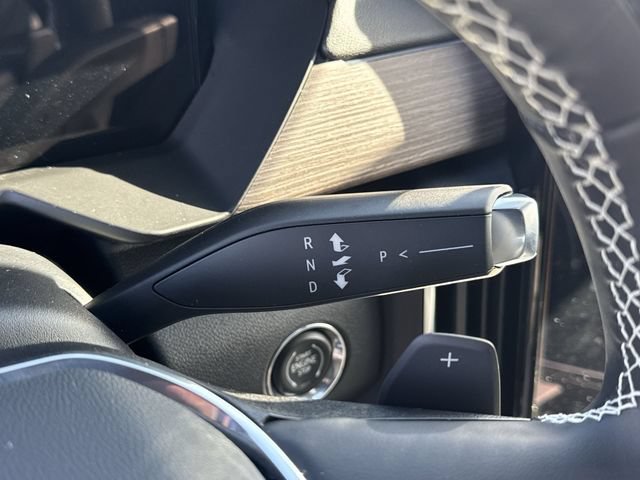 New 2026 GMC Acadia Denali w/ Super Cruise Package FWD image 17