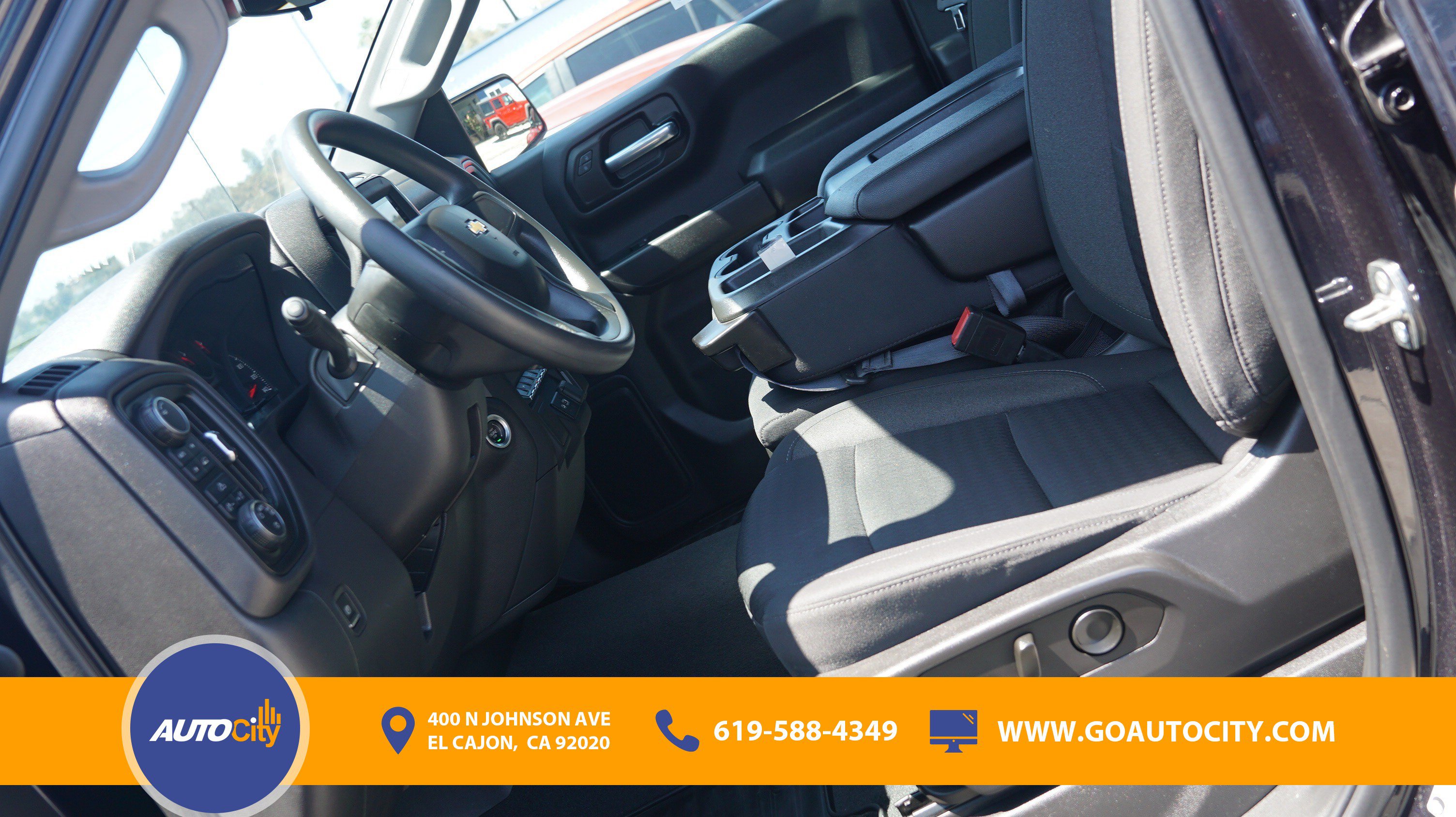 Used 2022 Chevrolet Silverado 1500 Custom AWD/4WD image 9