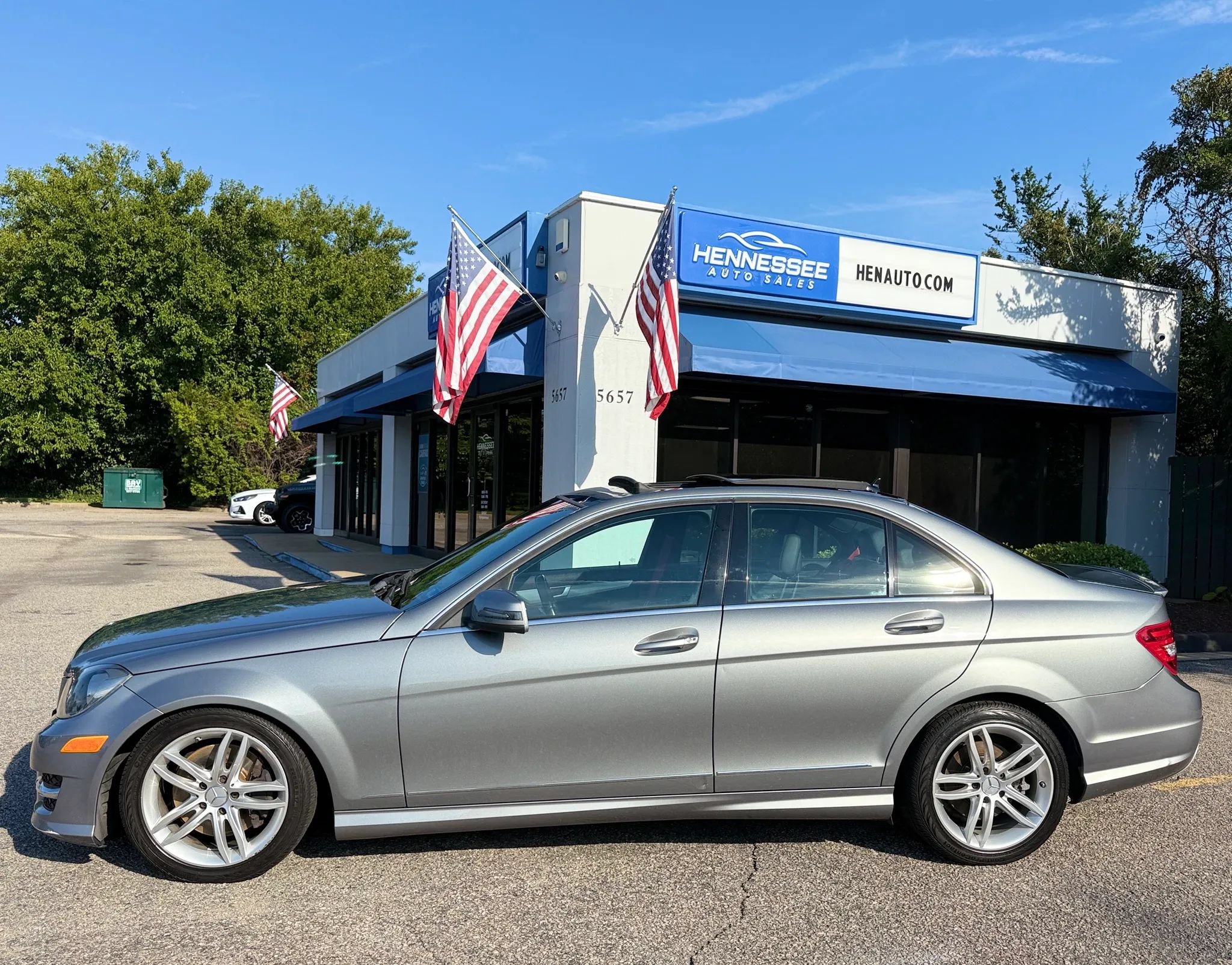 Used 2013 Mercedes-Benz C 300 4MATIC Sedan w/ Multimedia Pkg image 11