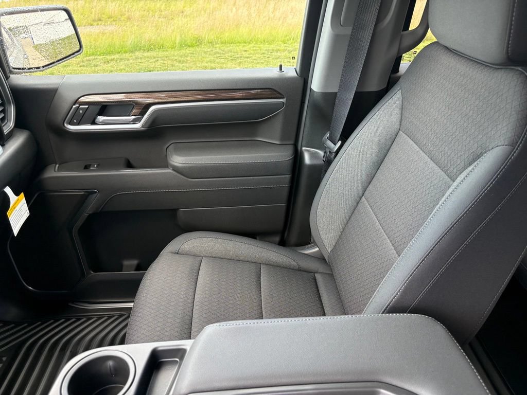 New 2026 Chevrolet Silverado 1500 LT AWD/4WD image 16
