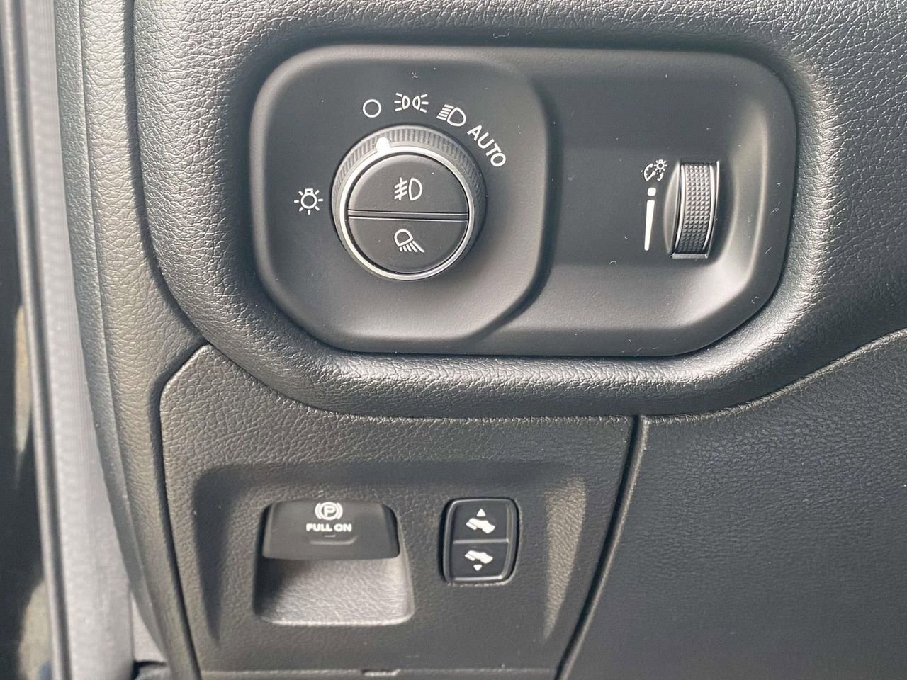 Used 2020 RAM 1500 Big Horn image 19