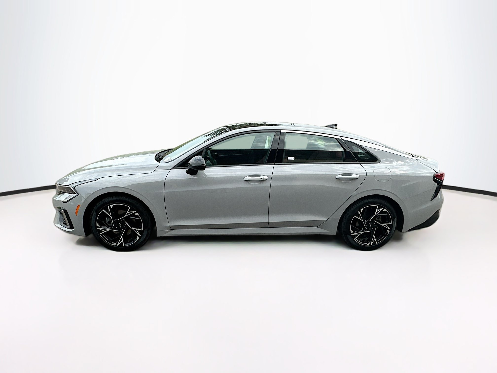 Used 2025 Kia K5 GT-Line w/ GT-Line Premium Package AWD/4WD image 4