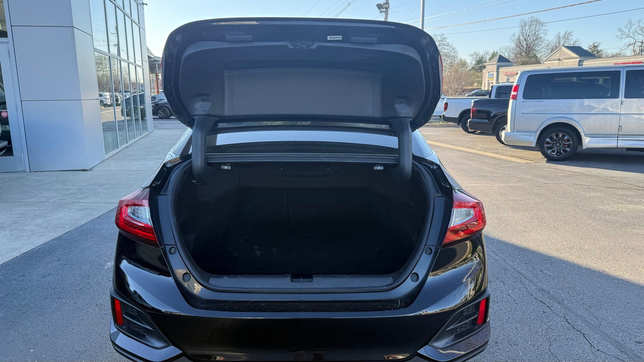 Used 2018 Honda Clarity Plug-In Hybrid image 18