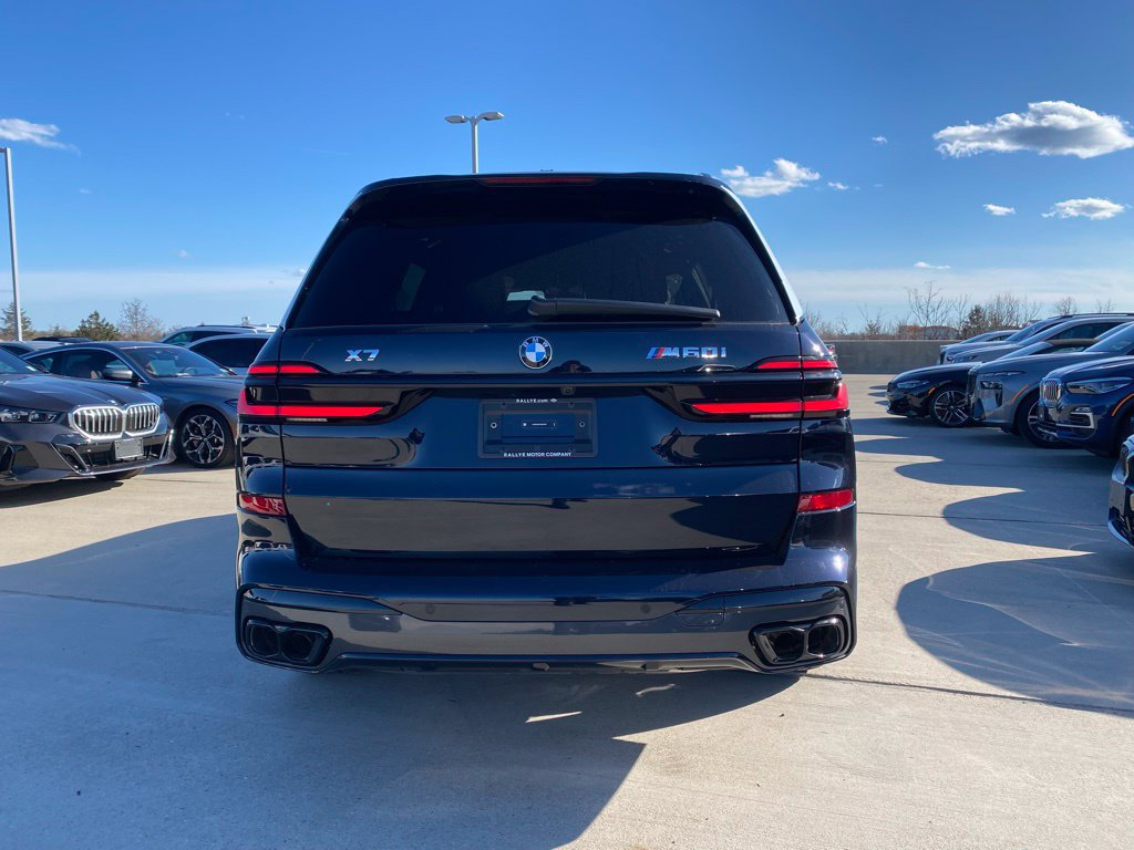 New 2026 BMW X7 M60i AWD/4WD image 3
