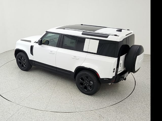 New 2026 Land Rover Defender 110 X-Dynamic SE AWD/4WD image 35