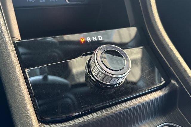 Certified 2024 Jeep Grand Cherokee Limited RWD image 22
