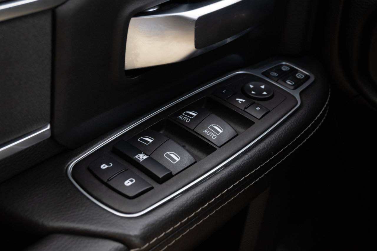 Used 2024 RAM 2500 Big Horn w/ Bed Utility Group image 31