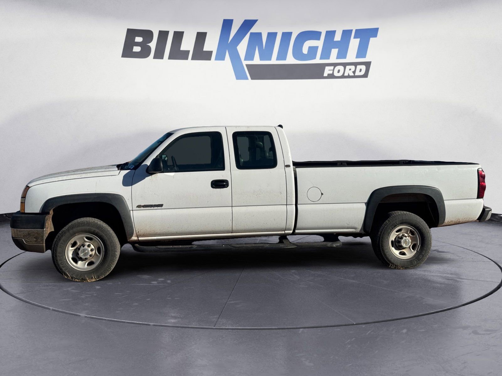 Used 2004 Chevrolet Silverado 2500 W/T image 2