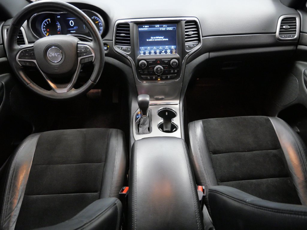 Certified 2018 Jeep Grand Cherokee Altitude AWD/4WD image 18