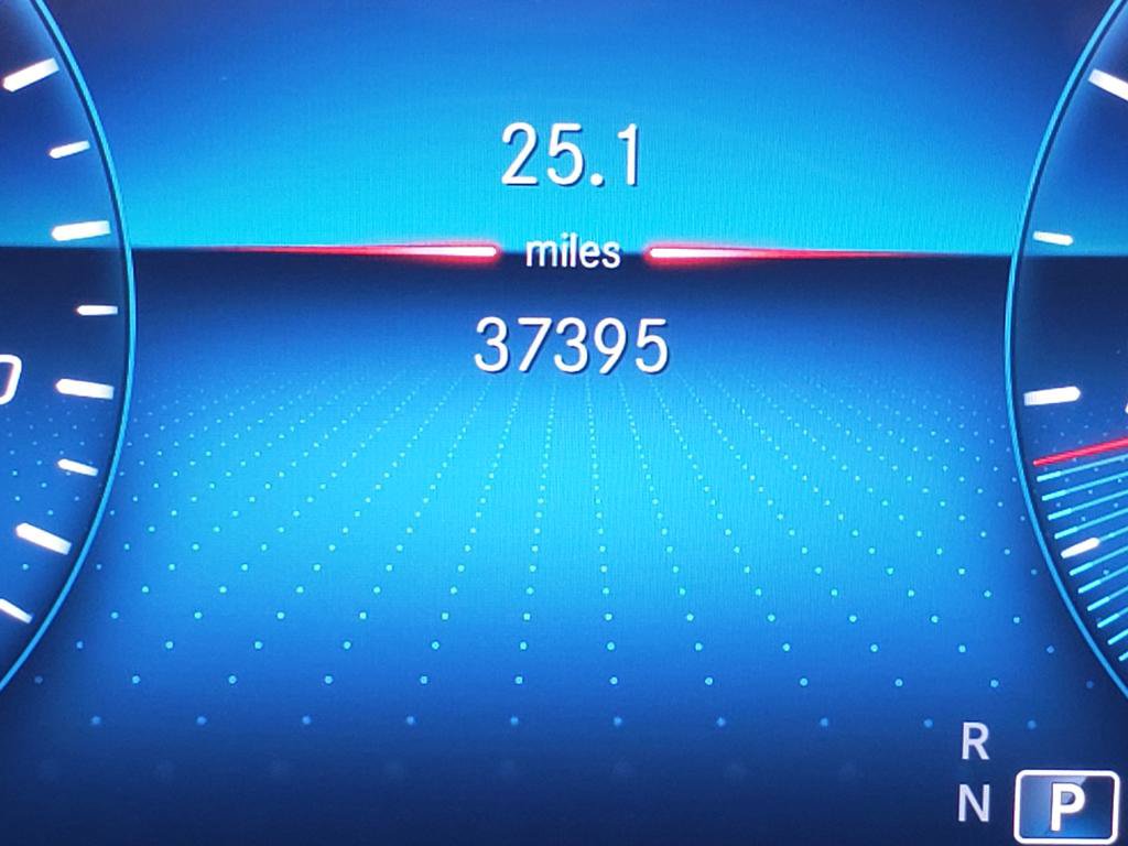 Used 2023 Mercedes-Benz GLB 250 4MATIC image 26