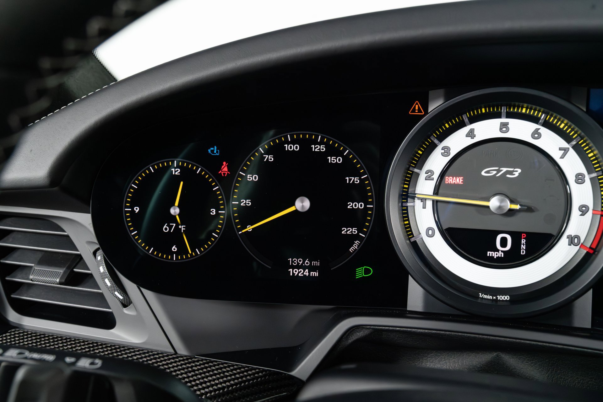 Used 2024 Porsche 911 GT3 RWD image 27