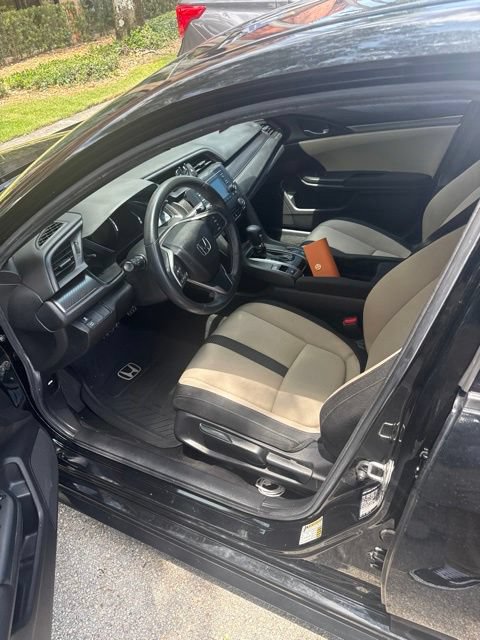 Used 2018 Honda Civic Sport image 3