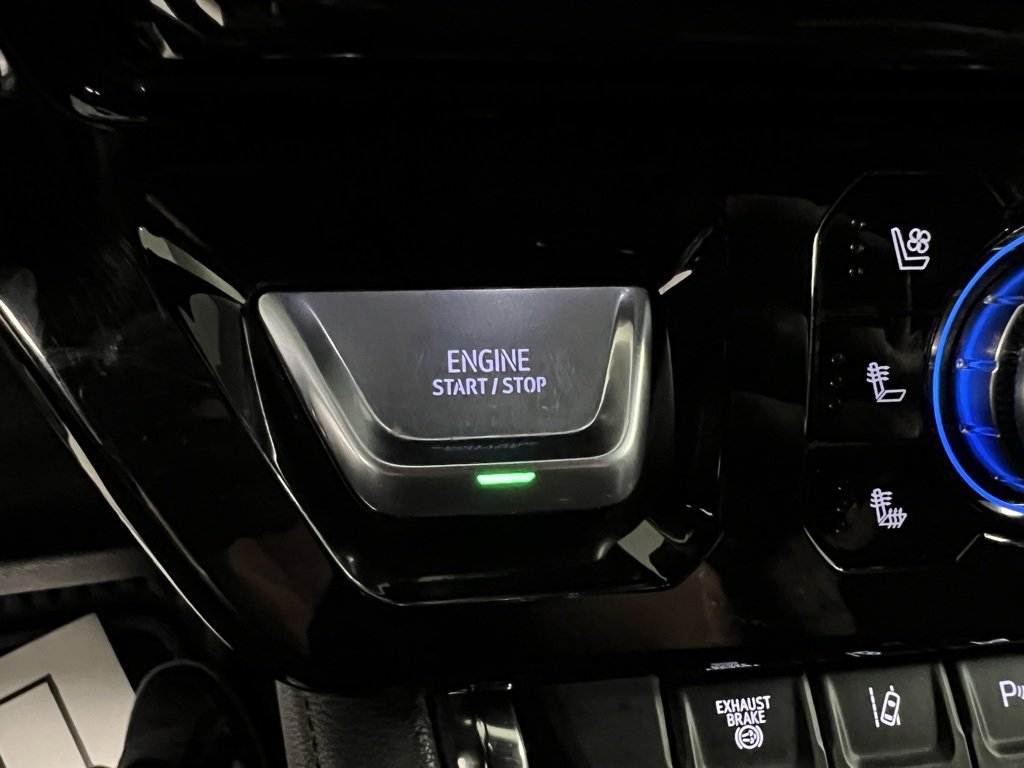 Used 2024 GMC Sierra 2500 AT4 w/ Technology Package image 37