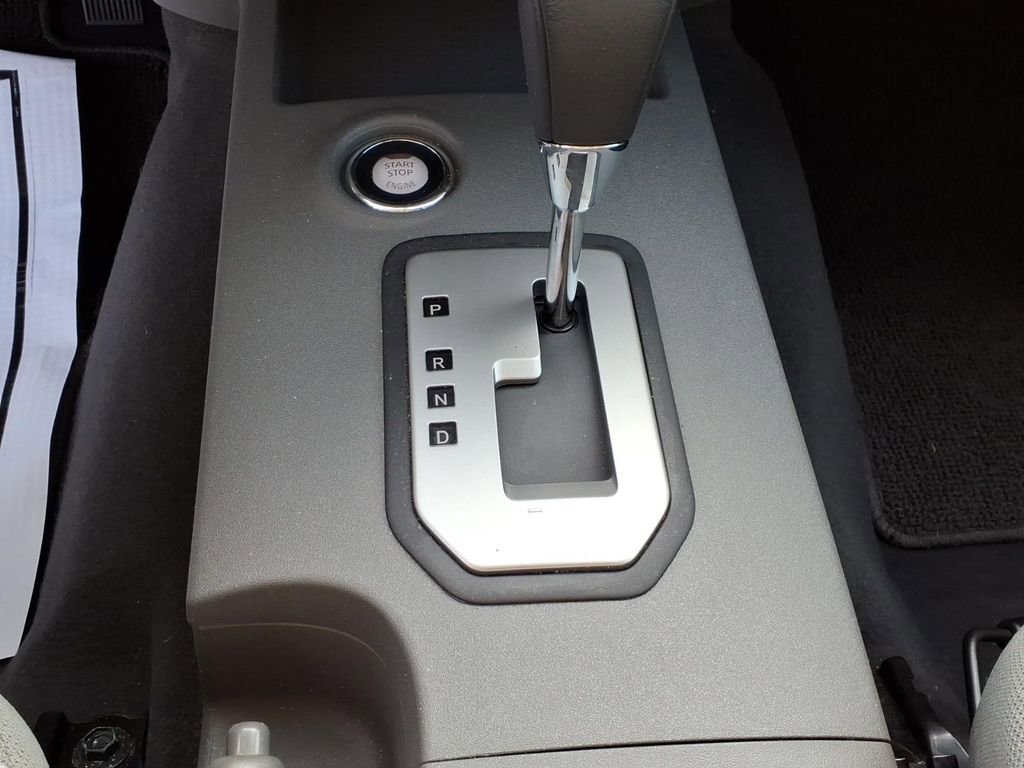 Used 2020 Nissan Frontier SV RWD image 24
